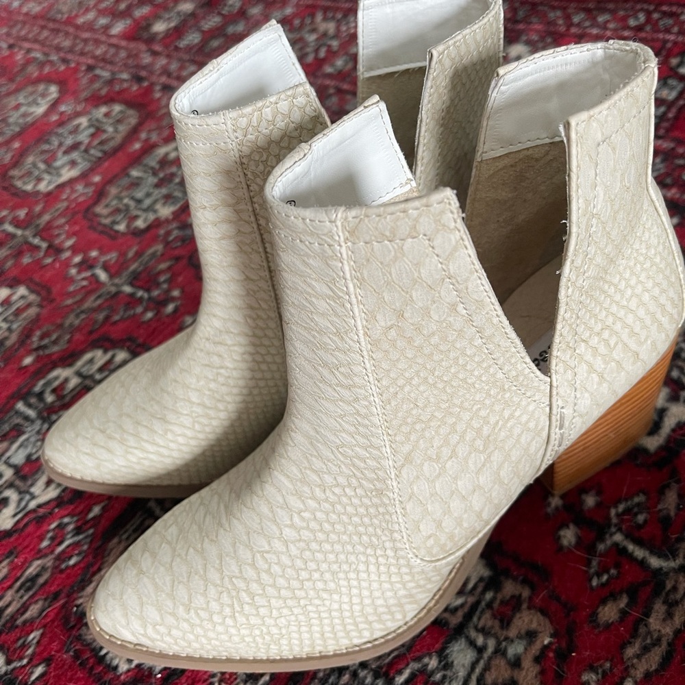 Snake skin boots